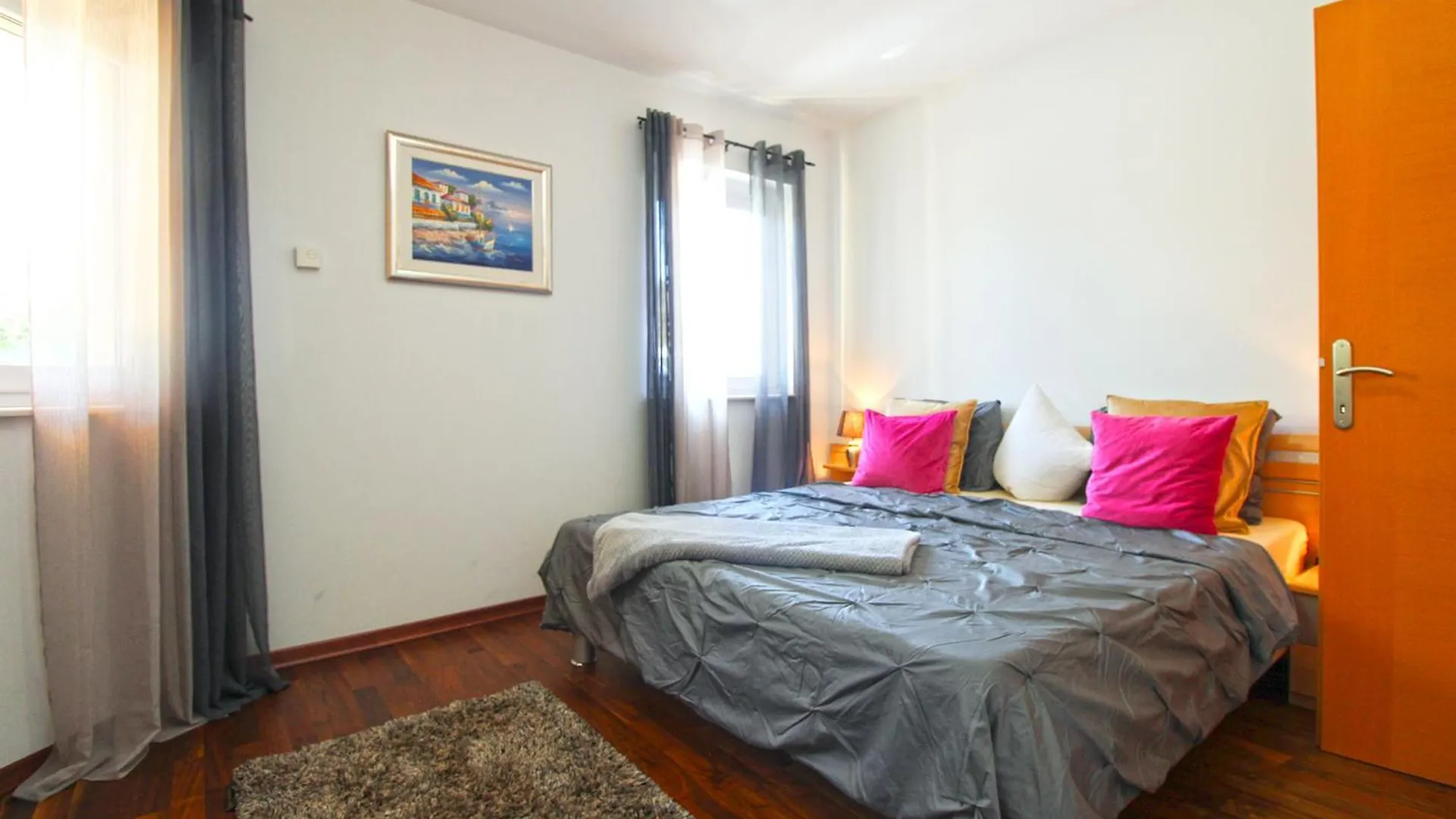 Apartment Radica 2357 Pula 0*,  Croatia